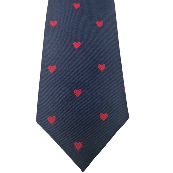 Thornhill Menswear Valentine’s  Day Heart Tie - Picture 3 of 3